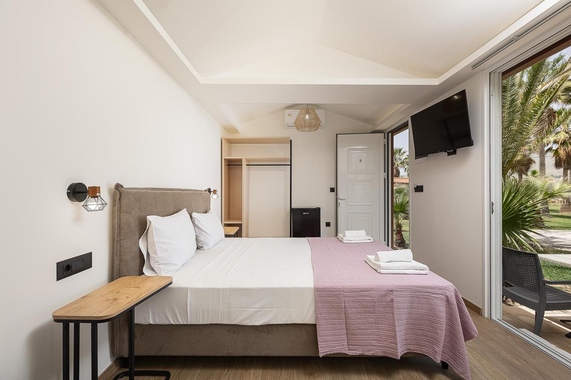 La Palma Beachfront Suites Georgioupoli Zewnętrze zdjęcie