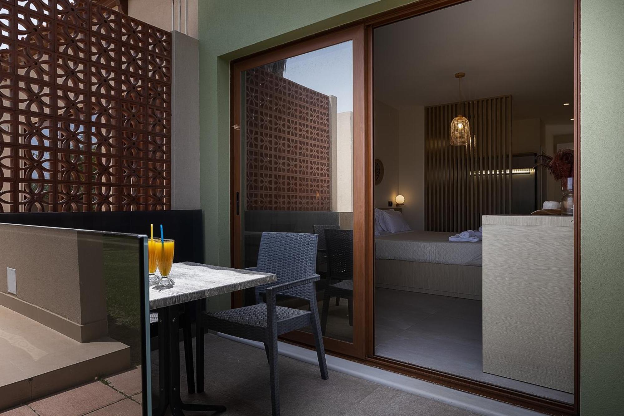 La Palma Beachfront Suites Georgioupoli Zewnętrze zdjęcie
